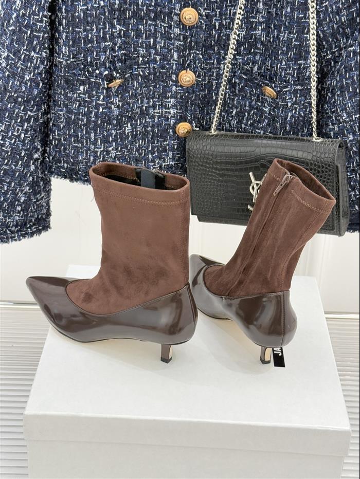 20251128174620718 370